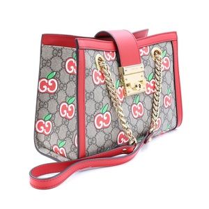 ‼️SOLD‼️Gucci GG supreme Apple Padlock Shoulder bag limited edition